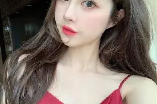 白鹿黑历史被大起底对前辈无礼学历造假发布辱华辱女争议视频