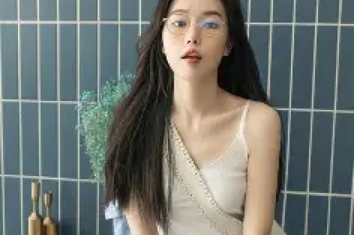 黑料吃瓜网-全网最新八卦爆料聚合平台娱乐圈内幕·大厂潜规则·网红翻车现场